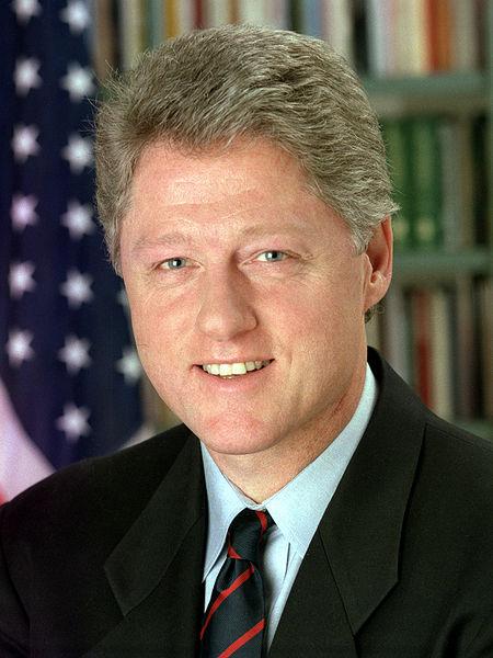 Билл Клинтон. Фото с сайта defenseimagery.mil, автор Bob McNeely 